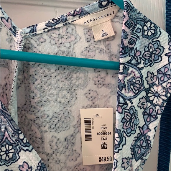 Dress - Picture 3 of 4